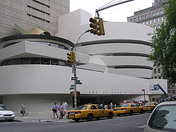 250px-Guggenheim_museum_exterior.jpg